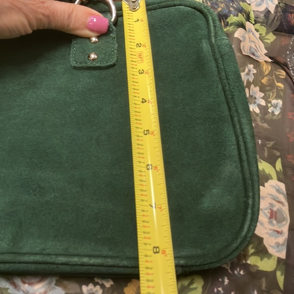 Avon NWO tags- stunning hunter green suede handbag - Picture 14 of 15